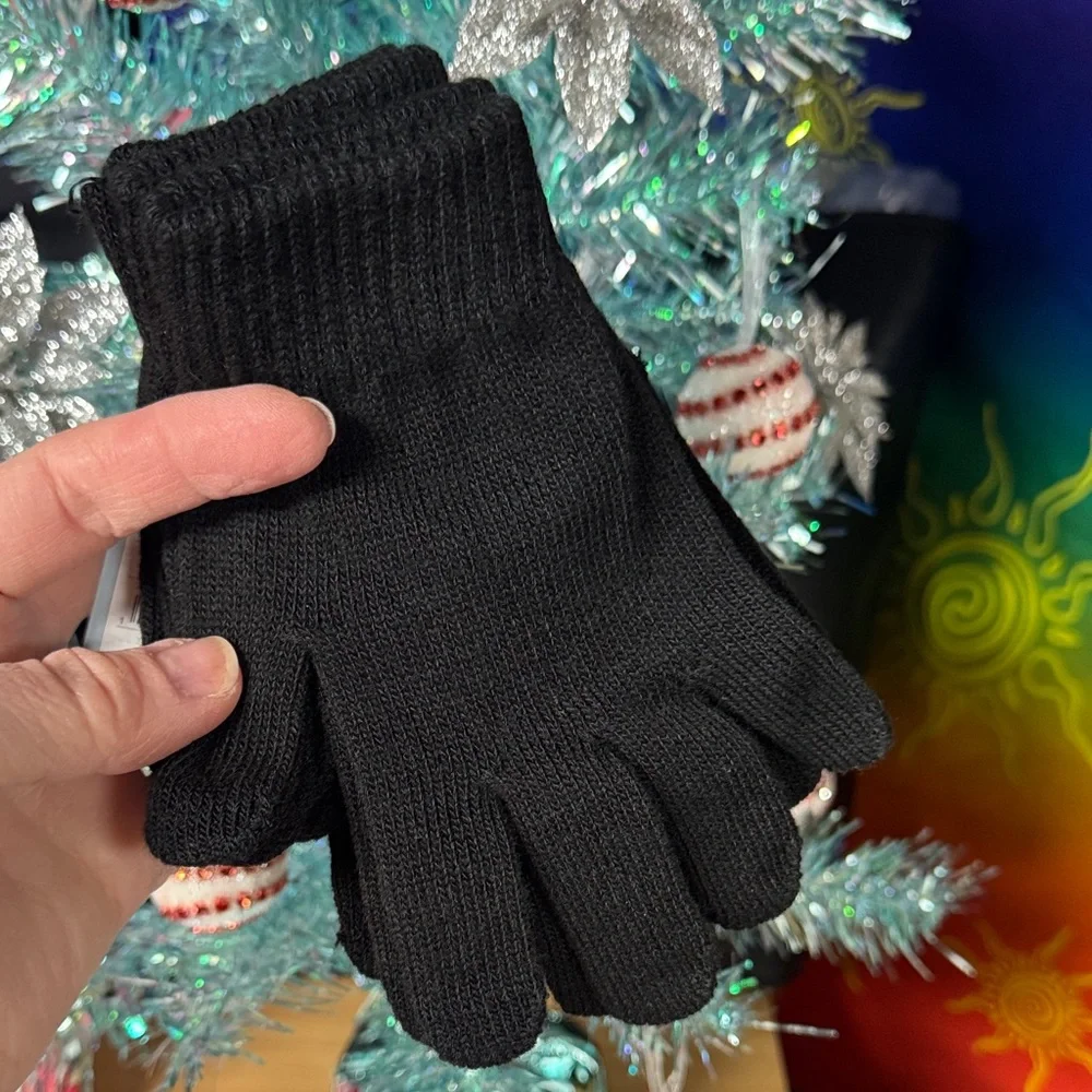 Cat & Jack Black Winter Gloves